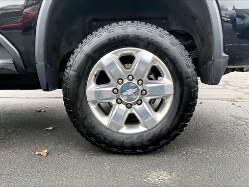 Used 2020 Chevrolet Silverado 3500 LTZ w/ LTZ Plus Package image 7