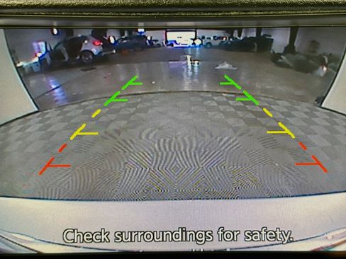 Used 2017 INFINITI Q50 3.0t Premium RWD image 17