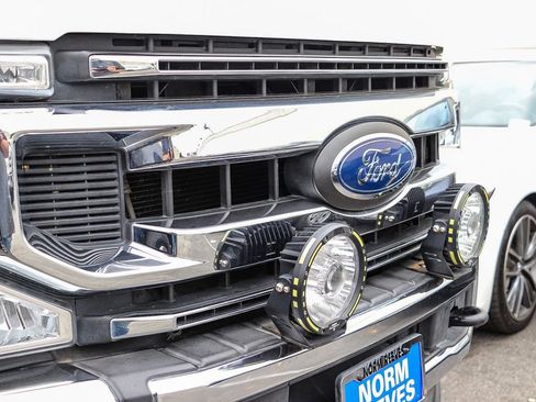 Used 2020 Ford F250 XLT AWD/4WD image 3