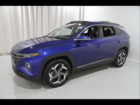 Certified 2024 Hyundai Tucson Limited AWD/4WD image 3