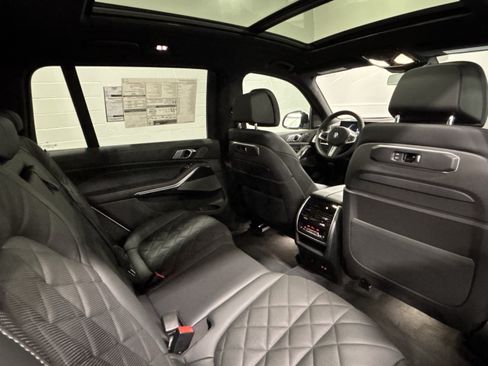 New 2027 BMW X7 xDrive40i w/ M Sport Package AWD/4WD image 28