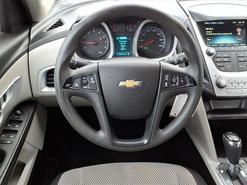 Used 2016 Chevrolet Equinox LS image 5