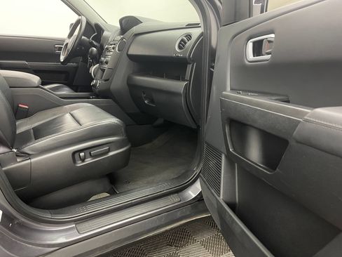 Used 2015 Honda Pilot Touring image 35