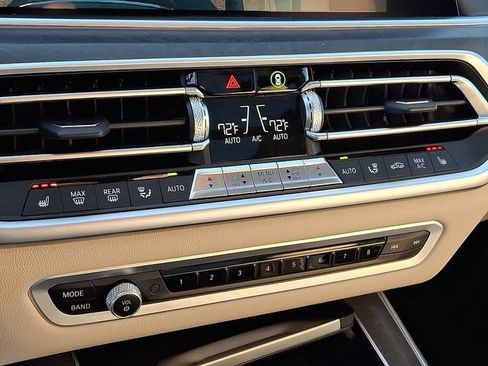 Certified 2022 BMW X5 xDrive40i w/ Premium Package image 18