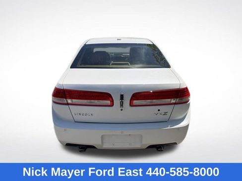 Used 2012 Lincoln MKZ FWD image 7