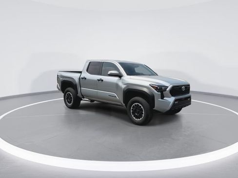 Used 2024 Toyota Tacoma TRD Off-Road AWD/4WD image 2