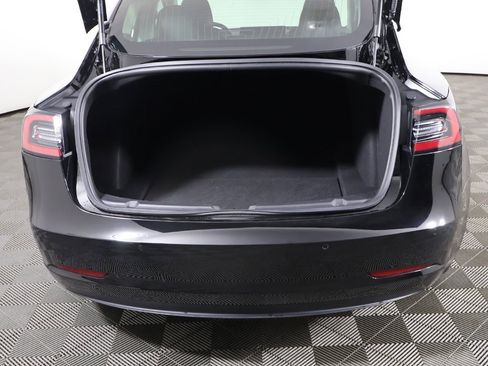 Used 2019 Tesla Model 3 Standard Range Plus image 15