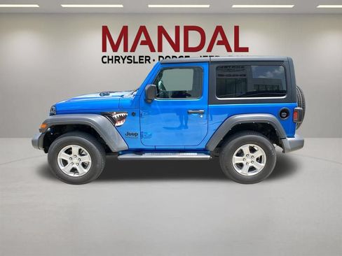 Used 2021 Jeep Wrangler Sport AWD/4WD image 8