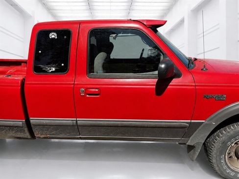 Used 1998 Ford Ranger XLT AWD/4WD image 17