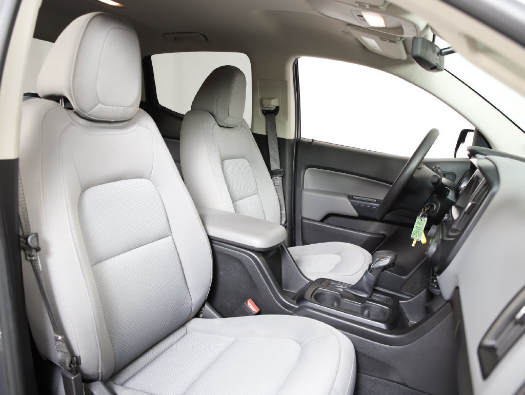 Used 2022 Chevrolet Colorado W/T AWD/4WD image 9