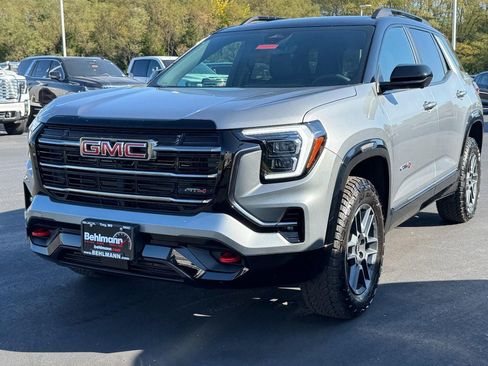 Used 2026 GMC Terrain AT4 w/ Technology Package II AWD/4WD image 11
