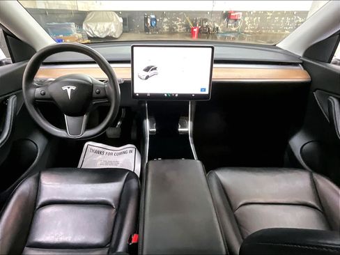 Used 2020 Tesla Model Y Long Range AWD/4WD image 18