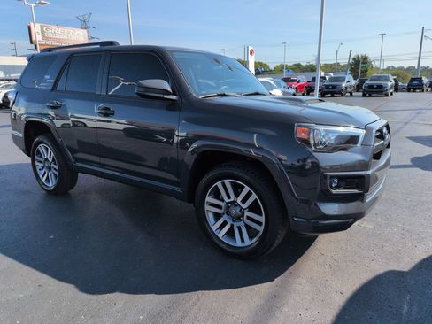 Certified 2024 Toyota 4Runner TRD Sport AWD/4WD image 7