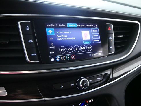 Used 2021 Buick Enclave Avenir w/ Avenir Technology Package AWD/4WD image 22