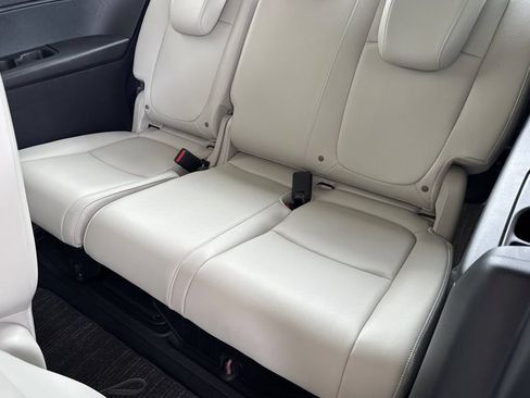 Certified 2025 Honda Odyssey EX-L image 18