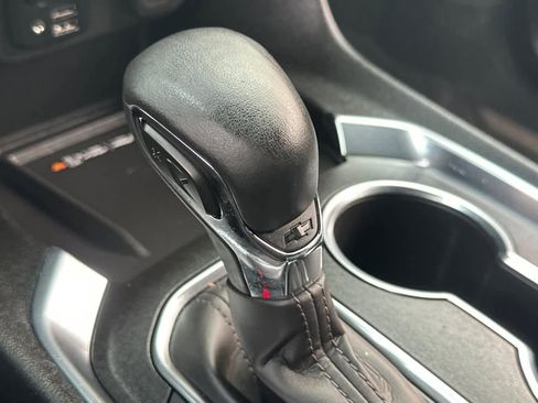 Used 2023 Chevrolet Traverse LT w/ LT Premium Package image 29