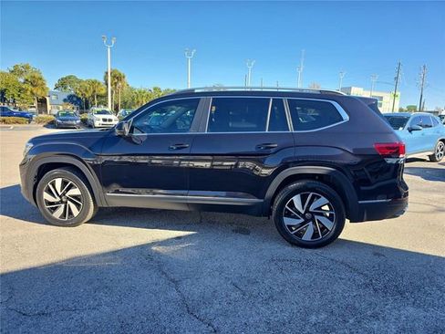 New 2026 Volkswagen Atlas SEL image 7