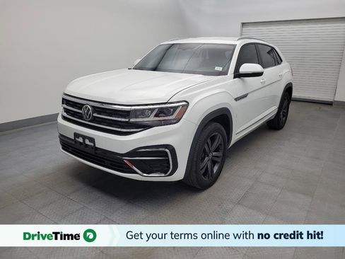 Used 2021 Volkswagen Atlas Cross Sport SE image 1