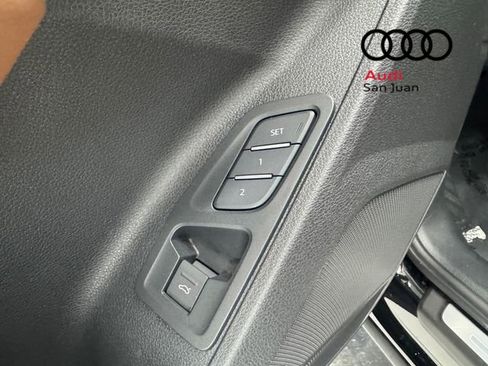 Used 2025 Audi Q3 2.0T Premium w/ Convenience Package AWD/4WD image 33