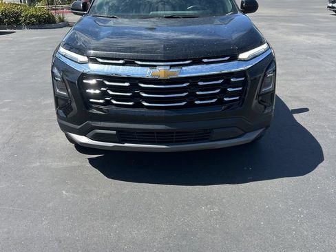 Used 2025 Chevrolet Equinox LT AWD/4WD image 4