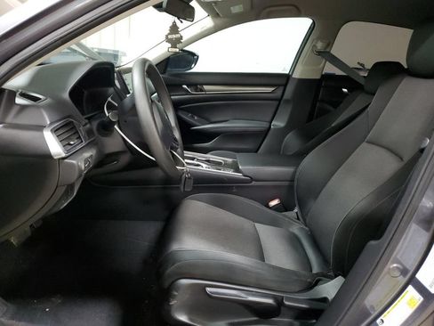 Used 2021 Honda Accord LX image 7