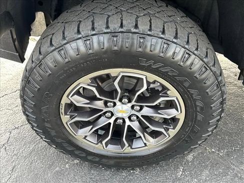 Certified 2022 Chevrolet Colorado ZR2 AWD/4WD image 35