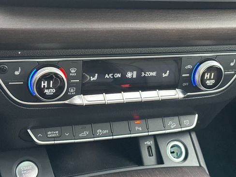 Used 2023 Audi Q5 e Premium Plus w/ Premium Plus Package image 20