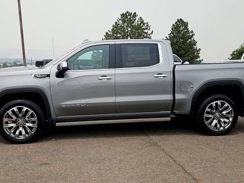 New 2026 GMC Sierra 1500 Denali w/ Denali Reserve Package AWD/4WD image 6