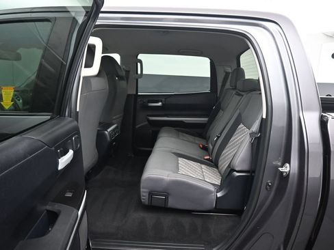 Used 2019 Toyota Tundra SR5 w/ SR5 Upgrade Package RWD image 30