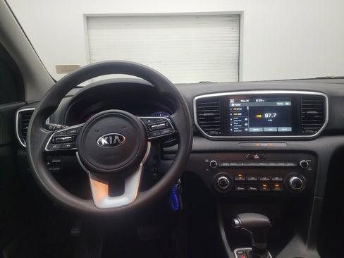 Used 2021 Kia Sportage LX AWD/4WD image 22