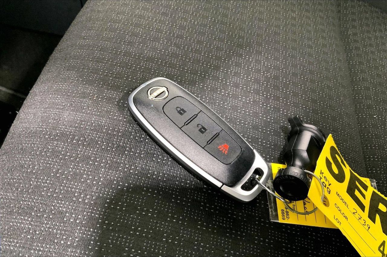 Used 2026 Nissan Kicks S FWD image 11