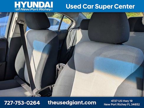 Used 2011 Chevrolet Cruze LS w/ Connectivity Package FWD image 3