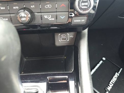 Used 2022 Jeep Compass Limited AWD/4WD image 20