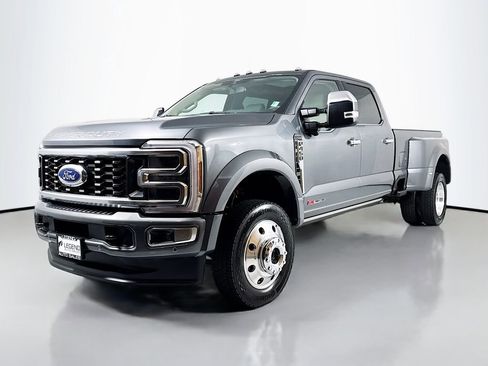 Used 2026 Ford F450 Platinum w/ Platinum Plus Package image 1