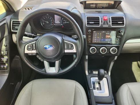 Used 2018 Subaru Forester 2.5i Premium AWD/4WD image 15