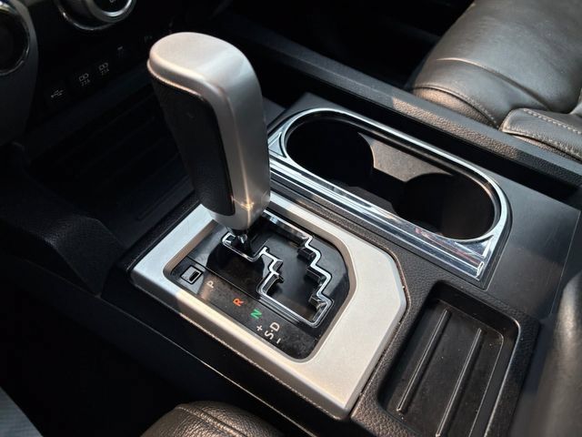 Used 2020 Toyota Tundra SR5 AWD/4WD image 18