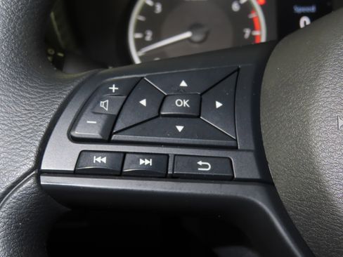 Certified 2025 Nissan Sentra S image 21