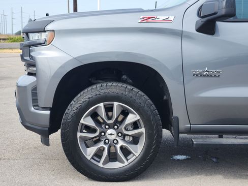 Used 2020 Chevrolet Silverado 1500 RST AWD/4WD image 9