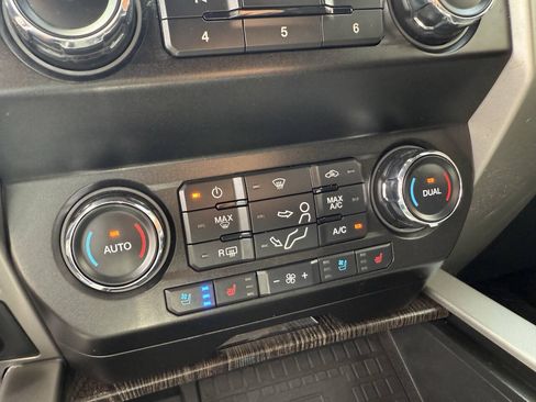 Used 2021 Ford F250 Lariat AWD/4WD image 27