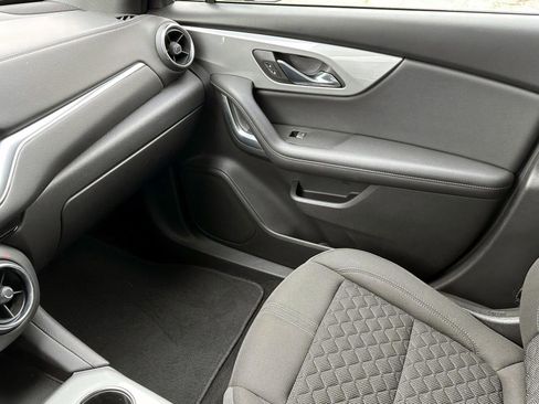 Used 2021 Chevrolet Blazer LT image 26