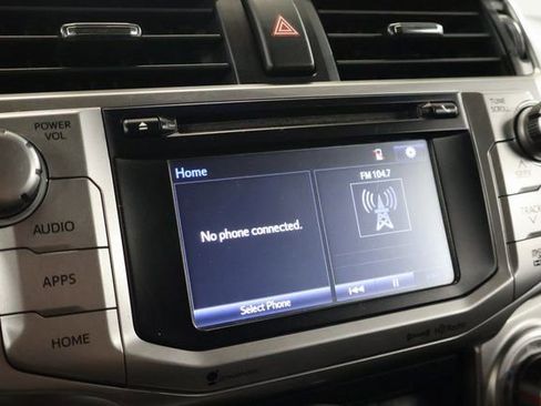 Used 2017 Toyota 4Runner SR5 AWD/4WD image 19
