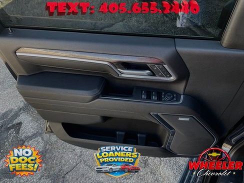 Used 2024 Chevrolet Silverado 2500 LTZ w/ LTZ Plus Package AWD/4WD image 8