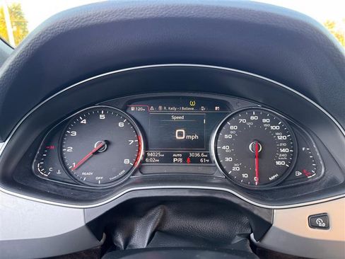 Used 2019 Audi Q7 2.0T Premium image 34