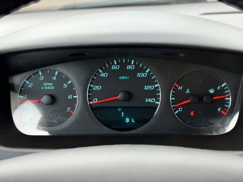 Used 2012 Chevrolet Impala LTZ FWD image 8