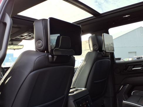 New 2026 GMC Yukon AT4 Ultimate image 14