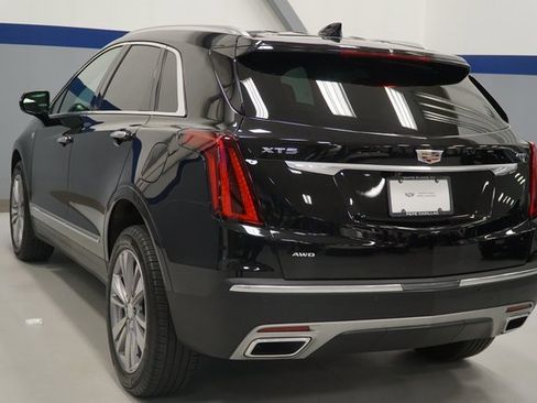Certified 2023 Cadillac XT5 Premium Luxury image 3