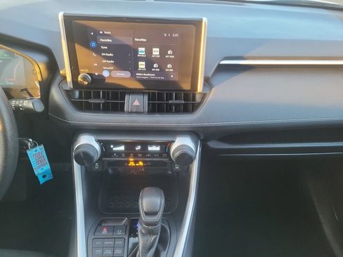 Certified 2025 Toyota RAV4 LE image 18