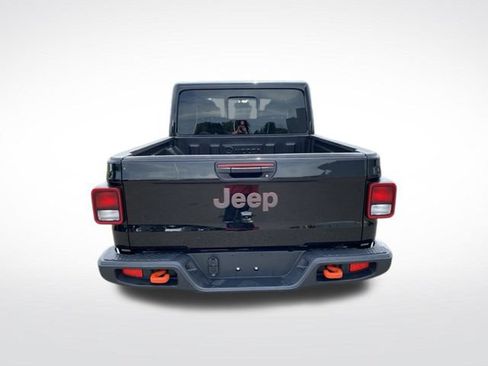 Used 2022 Jeep Gladiator Mojave w/ Cold Weather Group AWD/4WD image 4