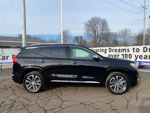Used 2019 GMC Terrain Denali w/ Advanced Safety Package image 2