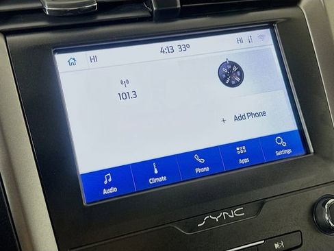 Used 2020 Ford Fusion SE image 23